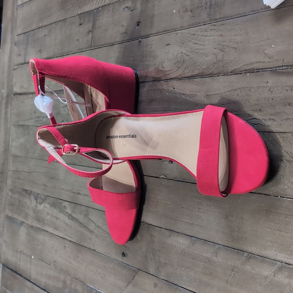 Amazon Essentials Vibrant Red Block Heel Sandals
